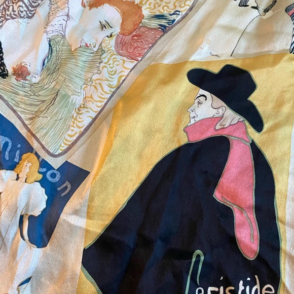 Women's Artistic Print Scarf - Multicolor - Picture 3 of 4